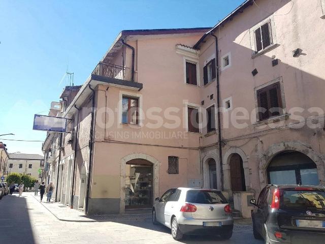 Monolocale corso Vittorio Emanuele, 71, Centro, Castel di Sangro