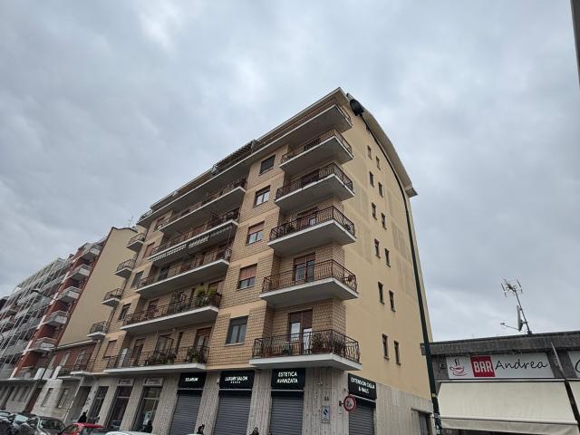 Monolocale da ristrutturare a Torino
