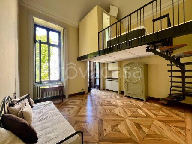 Monolocale in affitto a Torino piazza Maria Teresa, 3, Via della Rocca