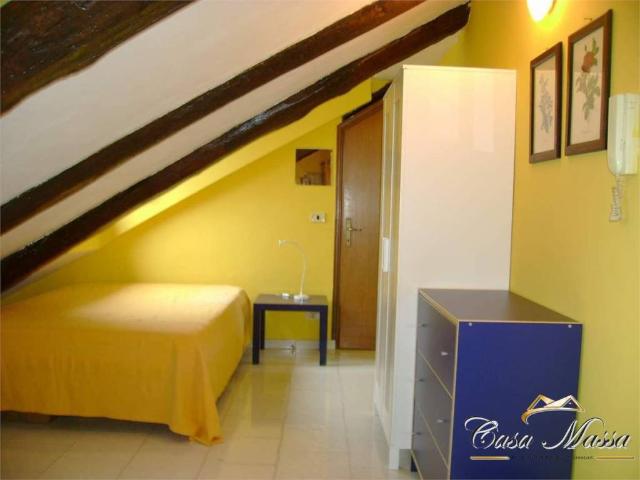 Monolocale in affitto a Torino via dei mille 33, Via della Rocca