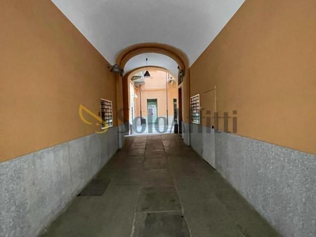 Monolocale in affitto a Torino via Garibaldi, Centro