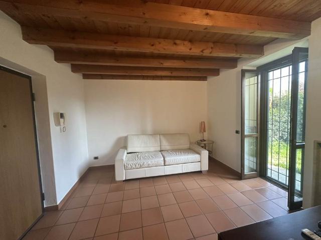 Monolocale in affitto a Vimercate