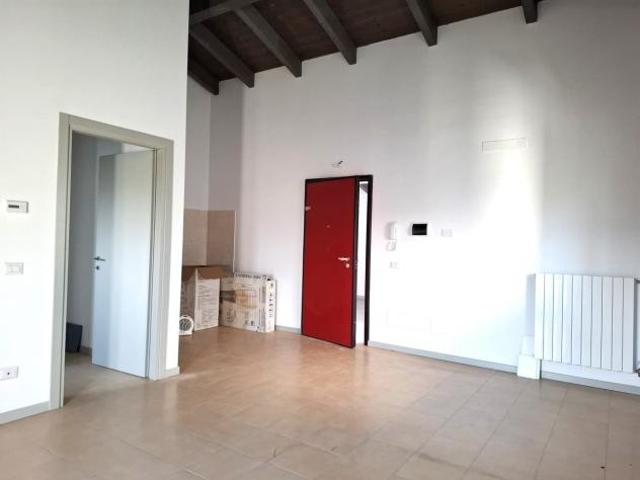 Monolocale in affitto a Bondeno