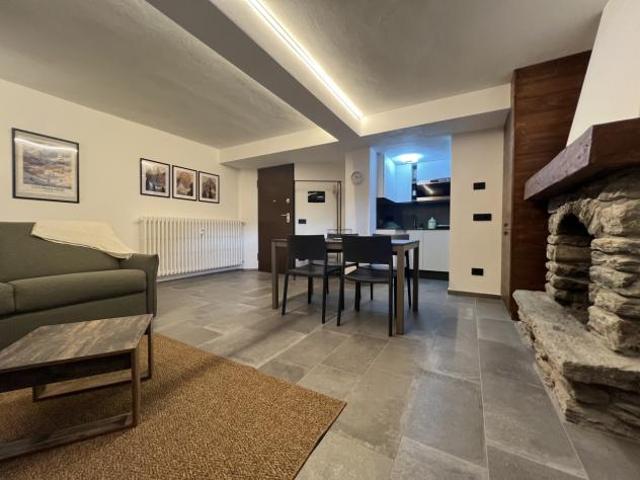 Monolocale in affitto a Courmayeur