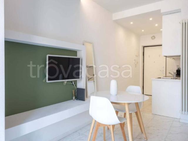 Monolocale in affitto a Milano, Casoretto