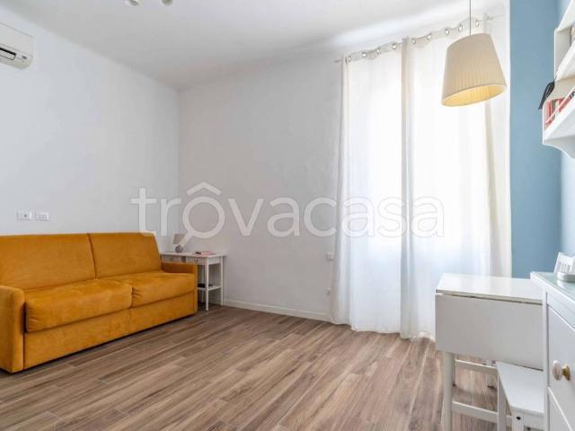 Monolocale in affitto a Milano, Cermenate Abbiategrasso