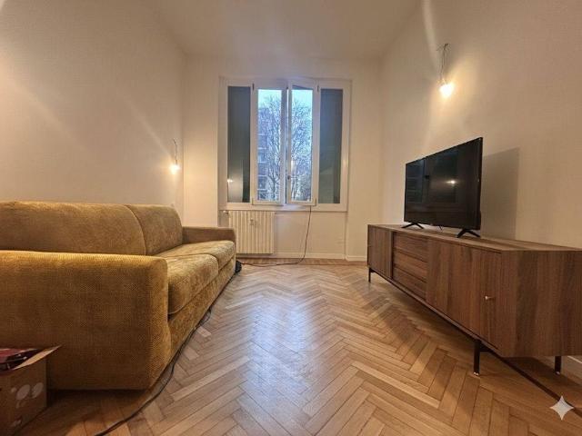 Monolocale in affitto a Milano, Solari
