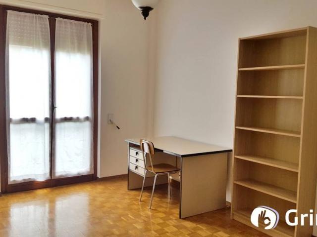 Monolocale in affitto a Milano via Bellezza, 11, Bocconi, Ravizza