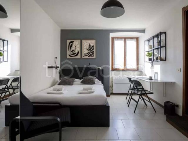 Monolocale in affitto a Milano via Giuseppe Sirtori, Porta Venezia