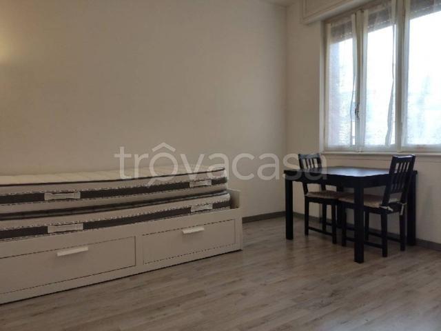 Monolocale in affitto a Milano via Lattanzio, 15, Lodi Brenta