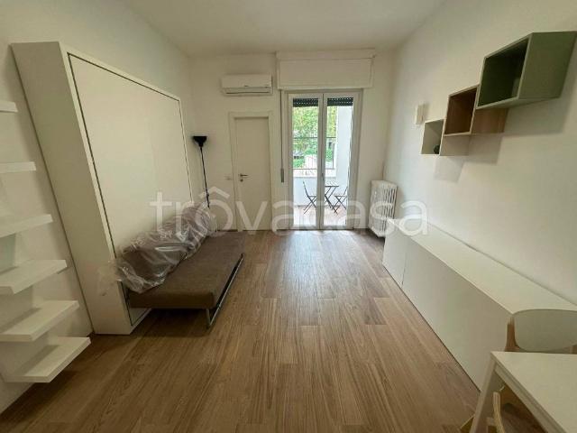 Monolocale in affitto a Milano via Pordenone, 17, Udine
