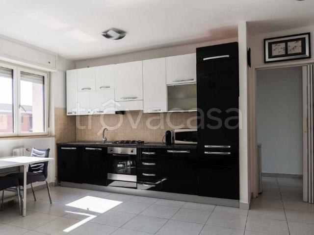 Monolocale in affitto a Milano via Privata Trasimeno, Quartiere Adriano