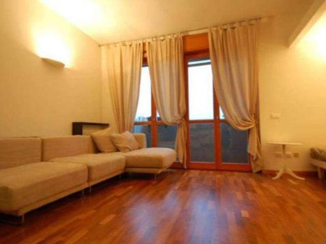 Monolocale in affitto a Milano via Savona, 101, Giambellino
