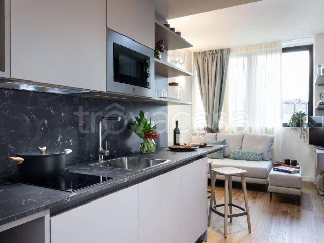Monolocale in affitto a Milano viale Corsica, Argonne Corsica