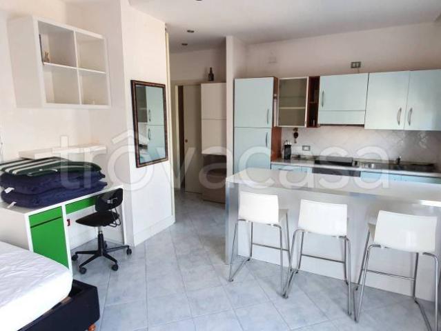 Monolocale in affitto a Milano, Villa San Giovanni