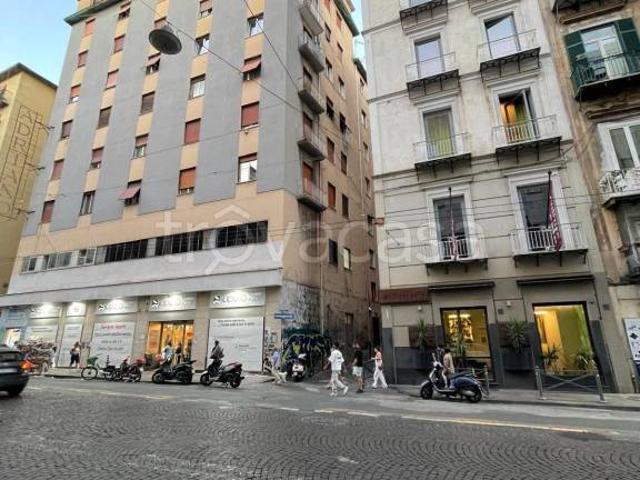 Monolocale in affitto a Napoli vico Freddo a Donnalbina, Centro Storico
