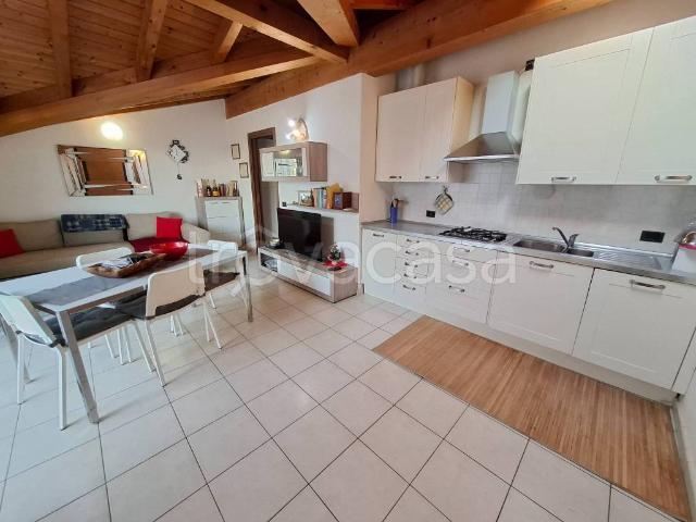 Monolocale in affitto a Novedrate via Monte Resegone