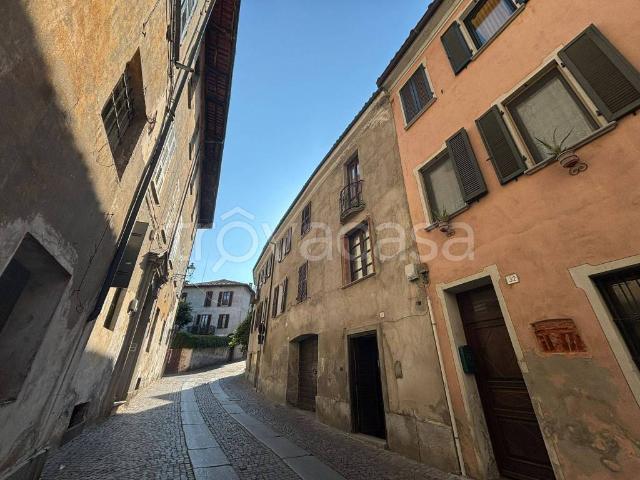 Monolocale in affitto a Pinerolo via San Giuseppe, 36