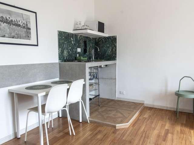 Monolocale in affitto a Pineta Sacchetti, Roma