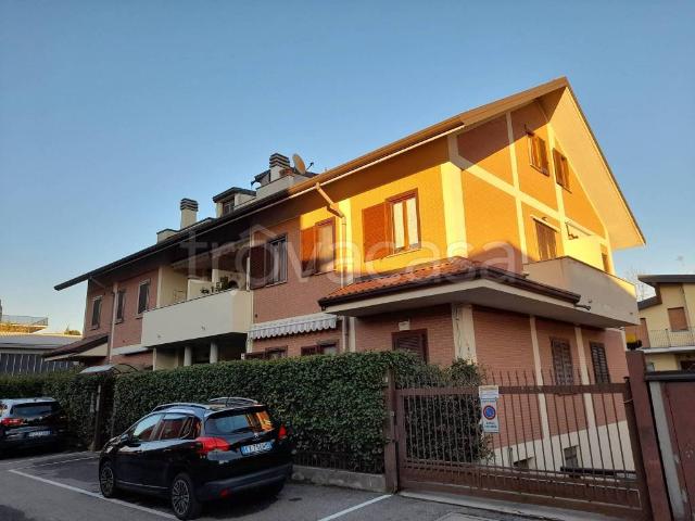 Monolocale in affitto a Seregno via Bernina, 9, Consonno Bivio