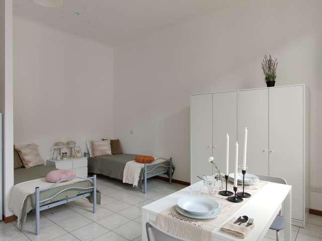 Monolocale in affitto a Stadera, Milano