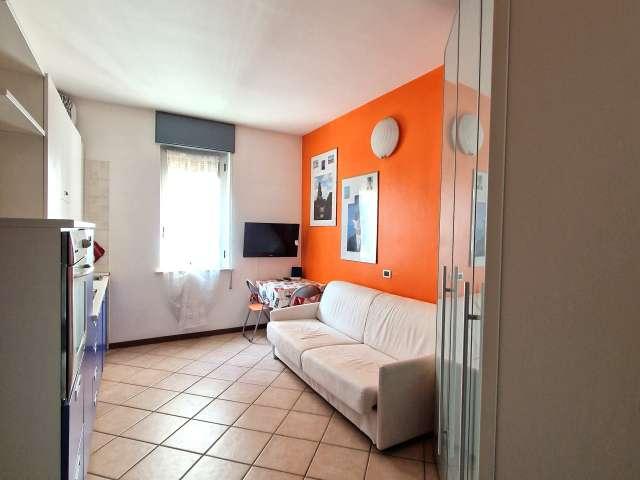 Monolocale in affitto a Stadera, Milano