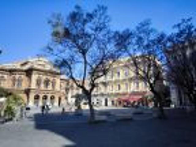 Monolocale in affitto, via Teatro Massimo 58, Centro Storico, Catania