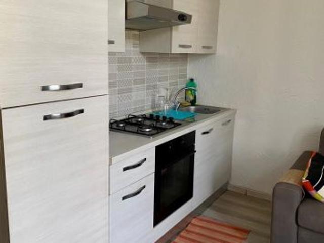 Monolocale in bocconi 700 euro