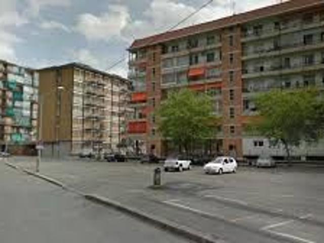 MONOLOCALE IN PIAZZA GUALA