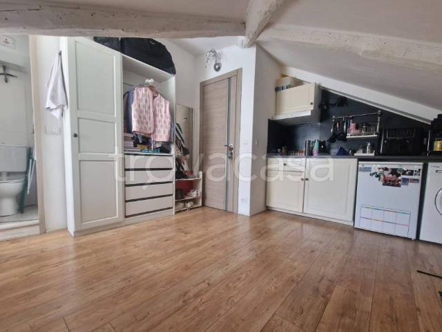 Monolocale in vendita a Torino via Belfiore, 42, San Salvario Dante