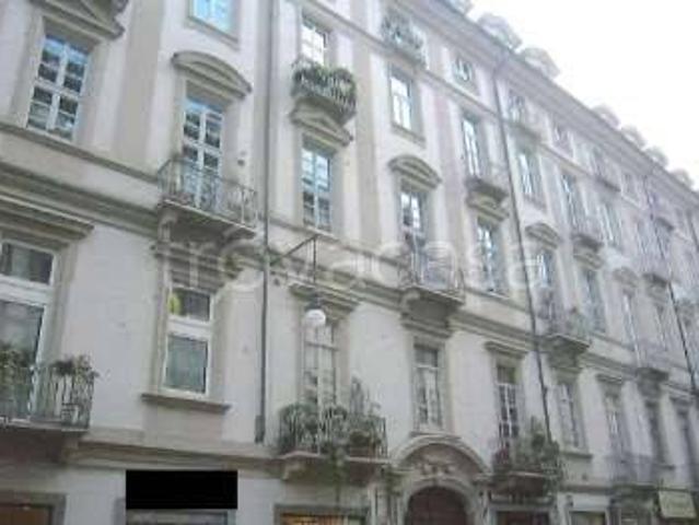 Monolocale in vendita a Torino via Garibaldi, Quadrilatero Romano