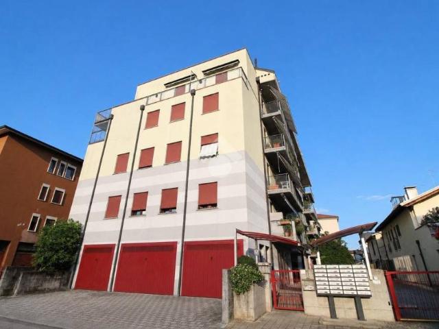 Monolocale in vendita a Vicenza via Valerio Belli, 52, San Pio X