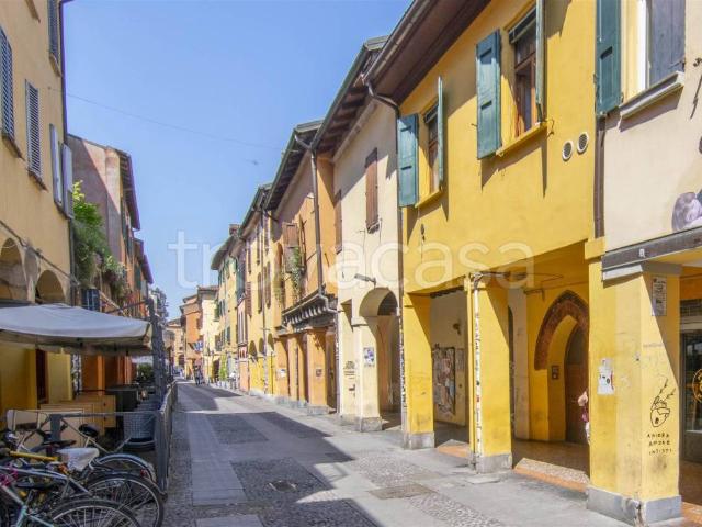 Monolocale in vendita a Bologna via del Pratello, 48, San Felice