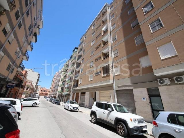 Monolocale in vendita a Brindisi via Seneca, 22, Commenda