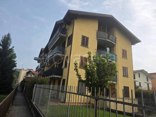 Monolocale in vendita a Cardano al Campo via della Selva, 107a
