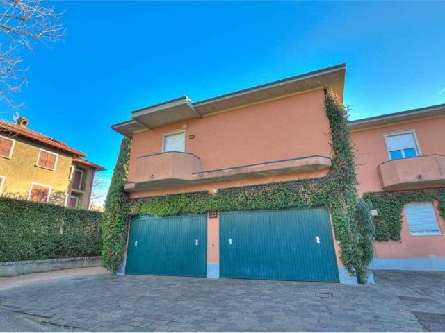 Monolocale in vendita a Como via Salita Cappuccini, 25, Como Sole