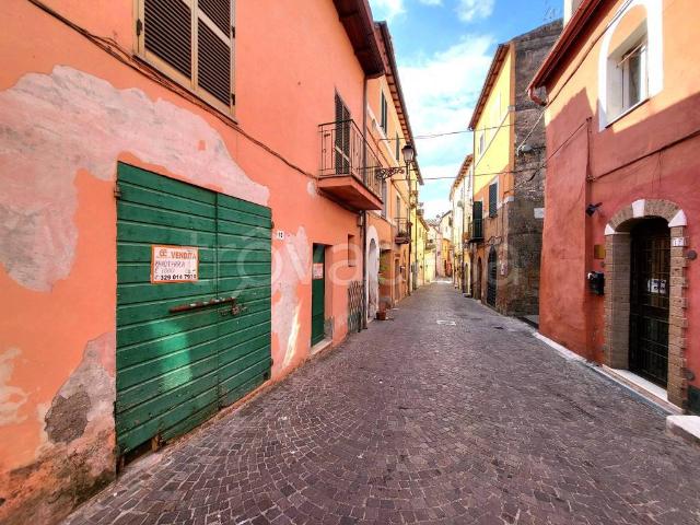 Monolocale in vendita a Faleria