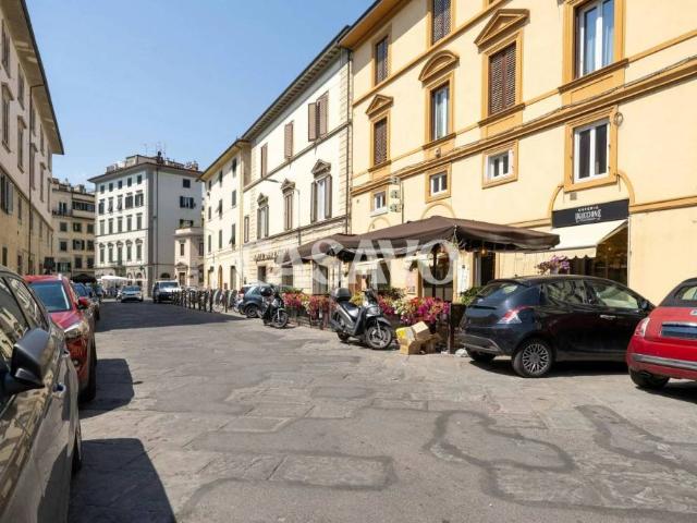Monolocale in vendita a Firenze via Giosuè Carducci 3/g, D'Azeglio