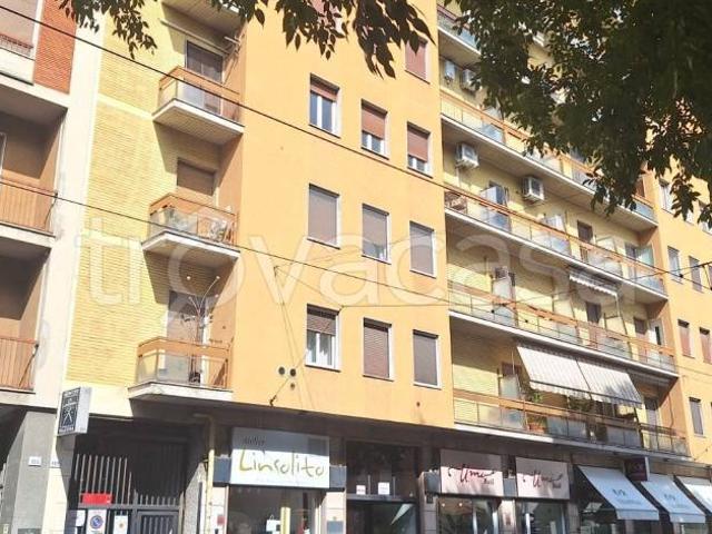 Monolocale in vendita a Milano, Porta Romana
