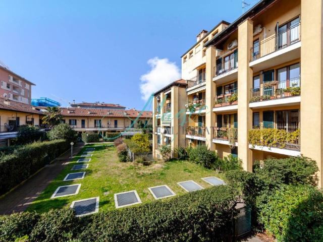 Monolocale in vendita a Milano via Comune Antico, 65, Greco Segnano
