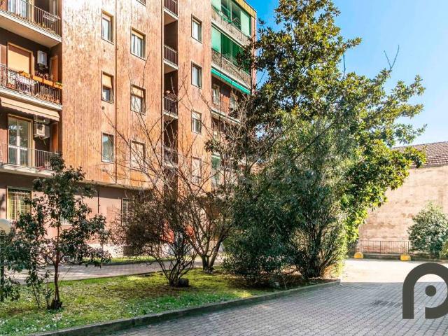 Monolocale in vendita a Milano via Pellegrino Rossi, 15, Dergano