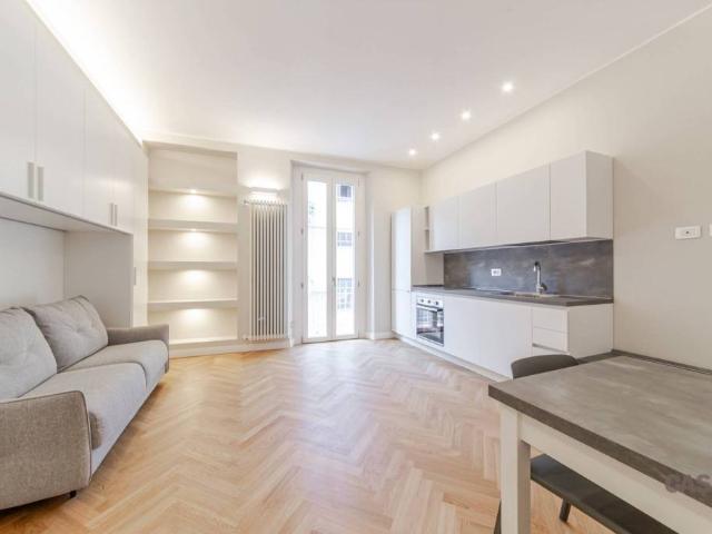 Monolocale in vendita a Milano viale Corsica, 39, Argonne Corsica