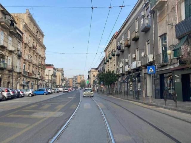 Monolocale in vendita a Napoli, San Giovanni a Teduccio