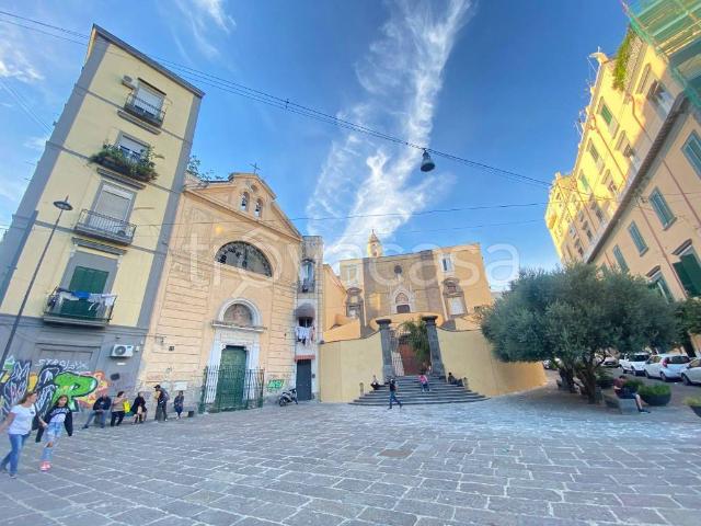 Monolocale in vendita a Napoli vico Mattonelle, 24, Tribunali