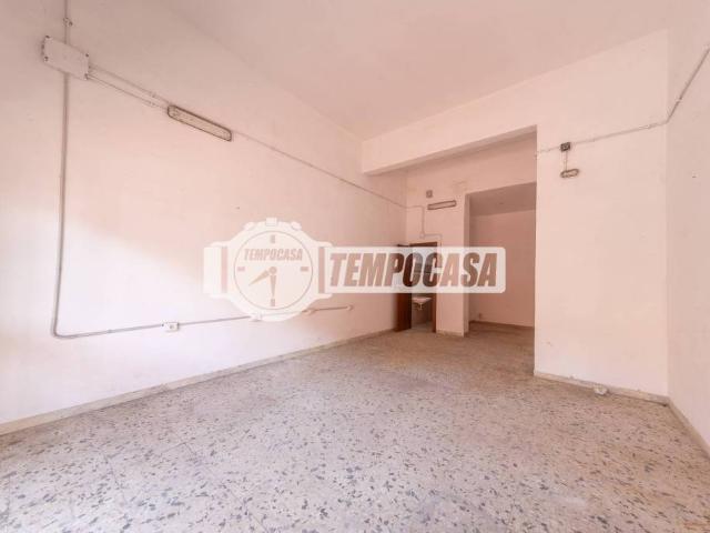 Monolocale in vendita a Roma via dei Quintili, 54/b, Quadraro