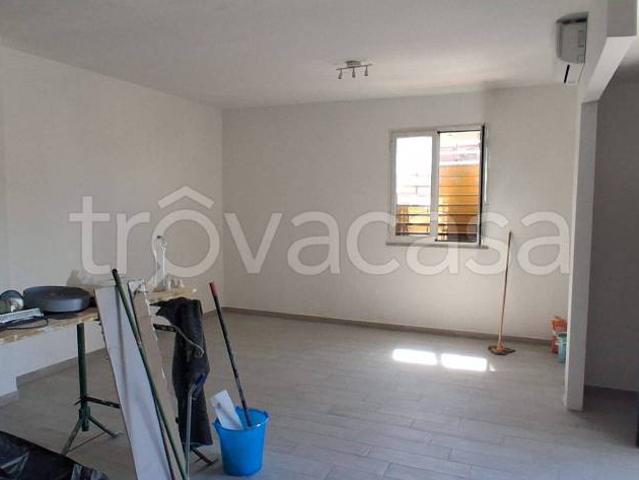 Monolocale in vendita a Roma via Motta Camastra, 116, Rocca Cencia
