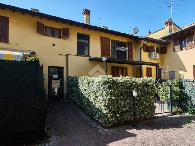Monolocale in vendita a Spino d'Adda via Manzoni, 35