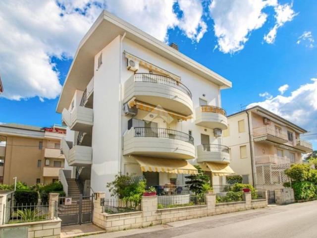 Bilocale in vendita ad Alba Adriatica via delle Regioni, 10