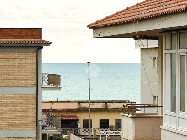 Bilocale in vendita ad Ardea via vasto, 15, Marina di Ardea
