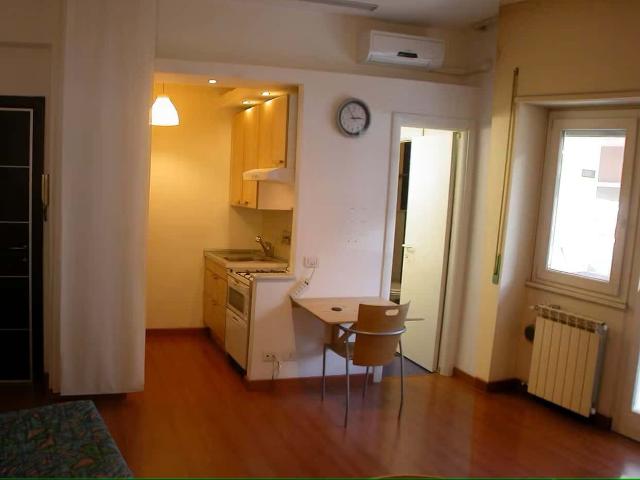 Monolocale in Viale dello Scalo S.Lorenzo